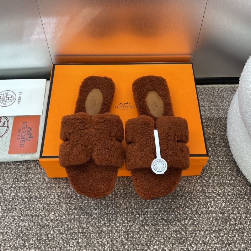 Hermes Slippers